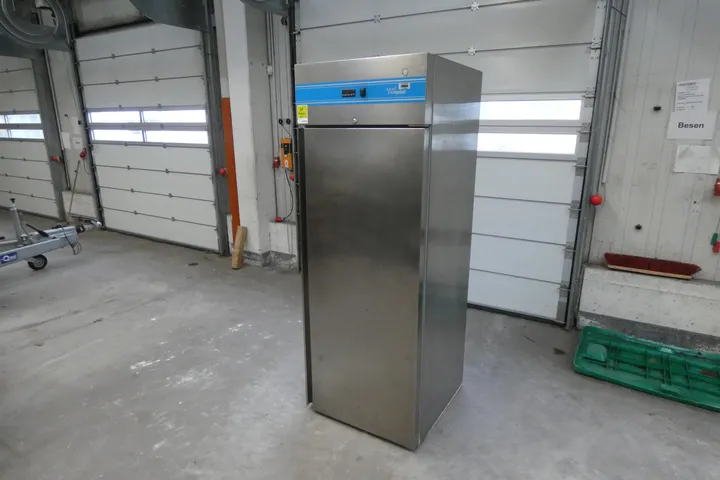 Cool Compact Einfahr-Wärmeschrank